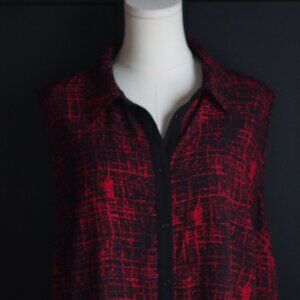 Laura Plus | Beautiful Festive Sleeveless Shirt in Red & Black